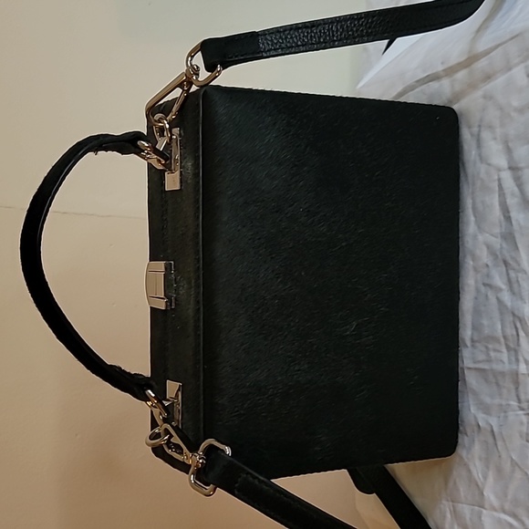 Brandon Blackwood "Kendrick" trunk style top handle bag in black calf hair. - Picture 4 of 5